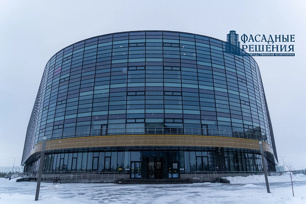 Стеклянные козырьки для входной группы в Солнечногорске